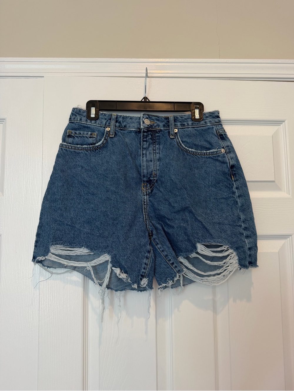 Forever 21 Premium Distressed Shredded Denim Shorts Blue 30
